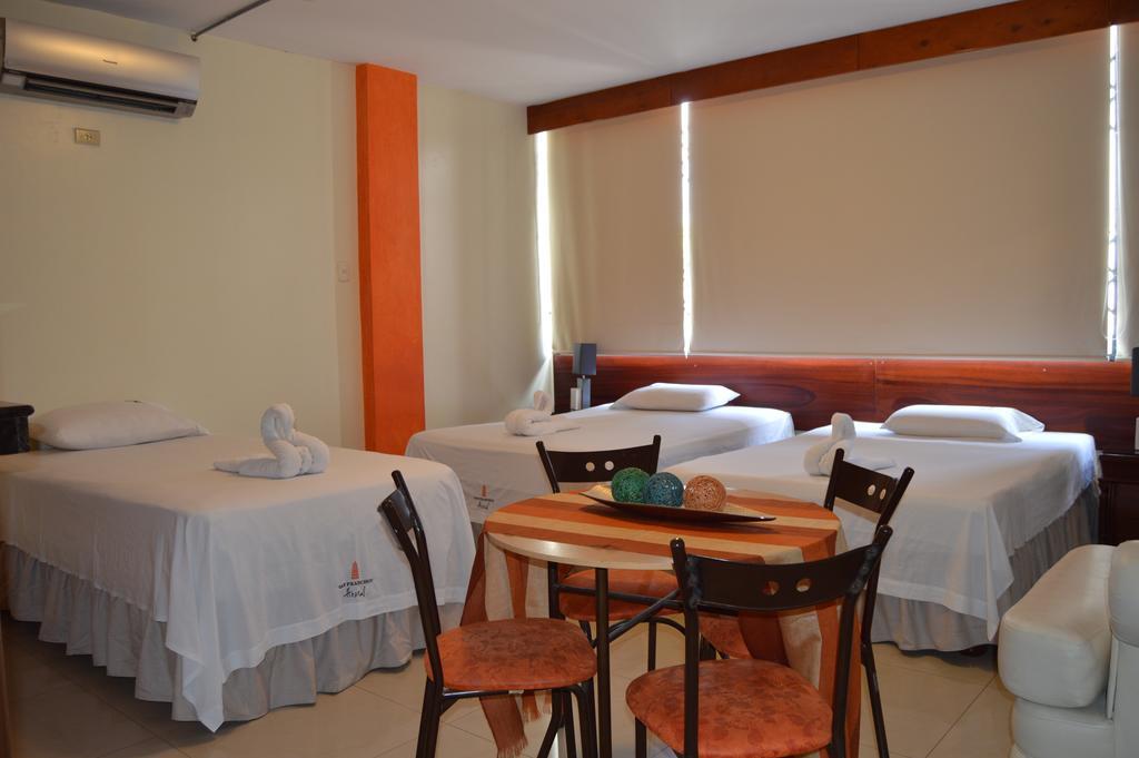 San Francisco Apart Hotel Γκουαγιακίλ Εξωτερικό φωτογραφία
